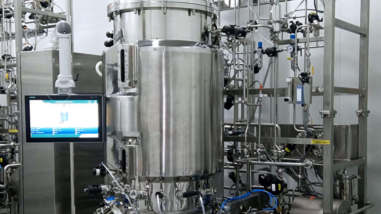 Oscillating agitation to increase yield in insulin production