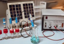 Electrochemical conversion of carbon dioxide using copper catalyst electrochemical