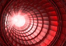 Advancing particle accelerator technology: power and precision particle accelerator