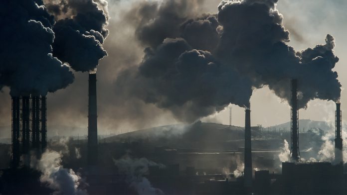 Over one million deaths caused by burning fossil fuels in 2017