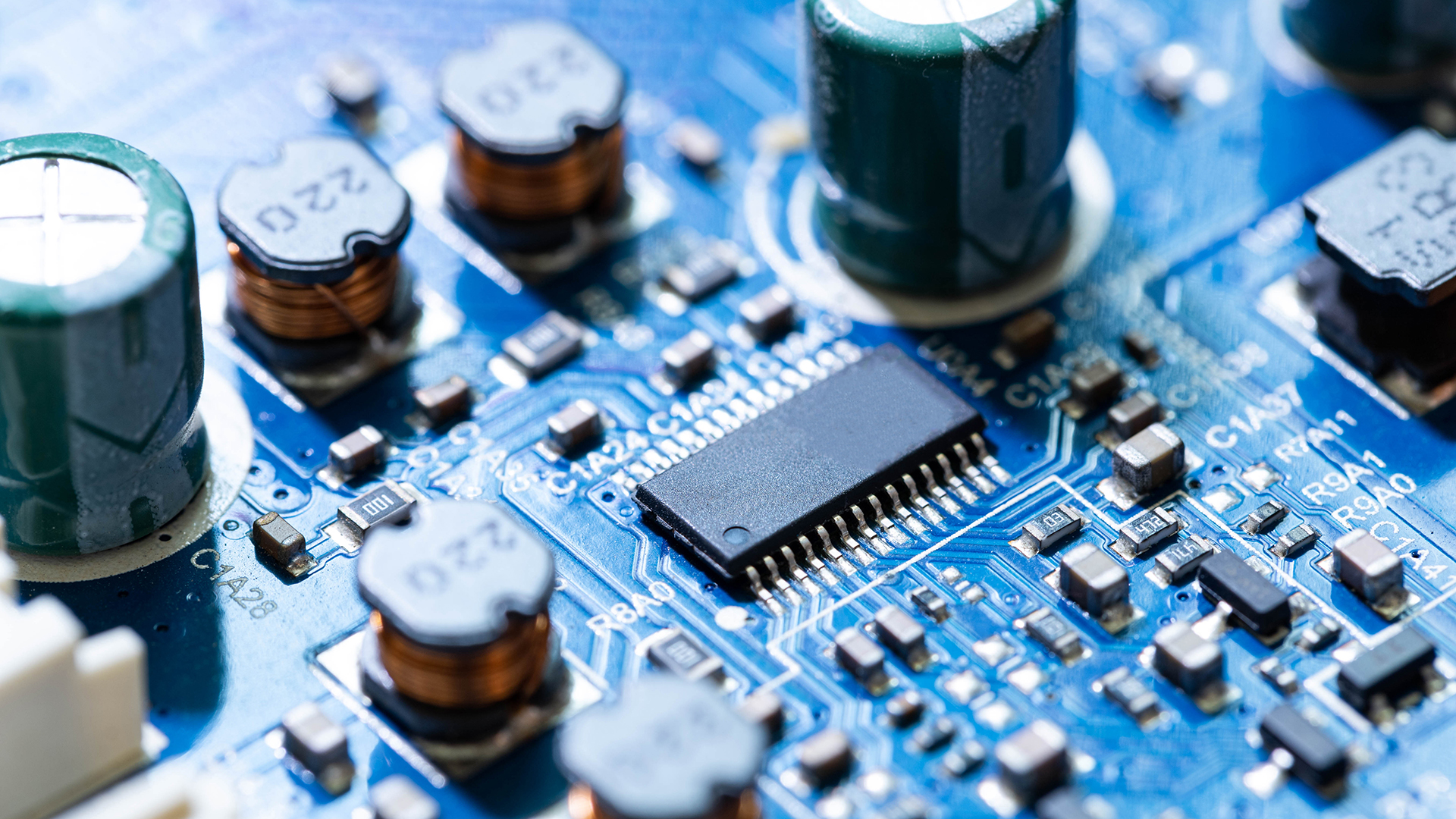 Groundbreaking braininspired memory device for semiconductor design