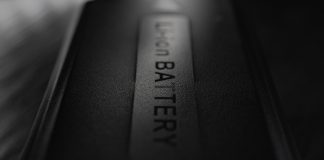 aqueous Li-ion batteries