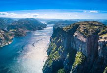 Reducing emissions by using fuel cells on the continental shelf Fuel Cells