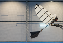 Autonomous ornithopter can land like a bird Ornithopter landing autonomously
