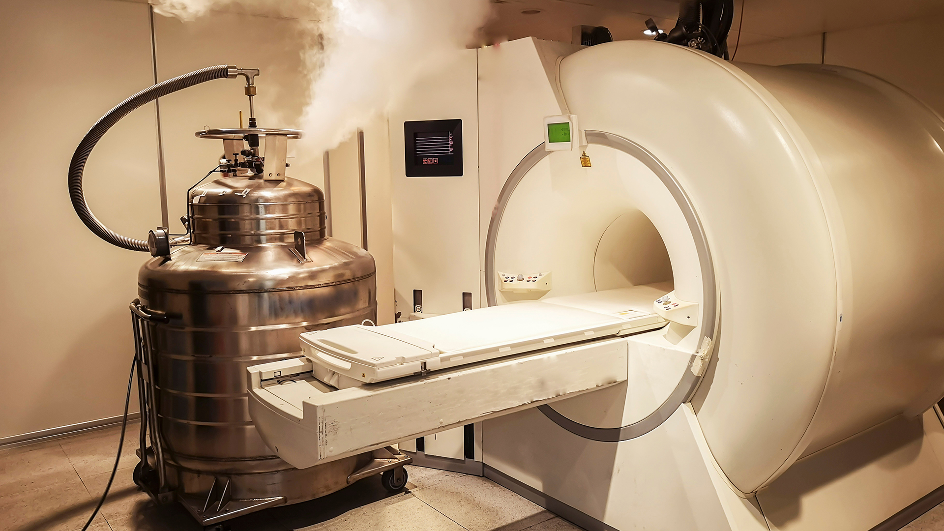 helium used in MRI