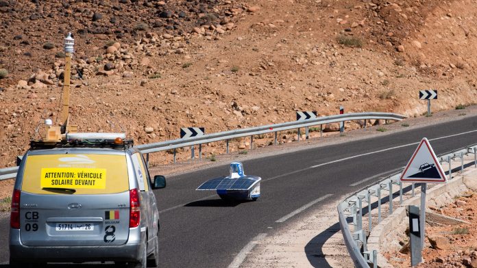 brains car for the world solar challenge