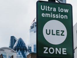 London,,Uk,-,June,15,,2019:,Signs,Indicating,Ultra,Low,Emission,Zone