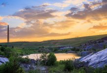 View,Of,A,Smelter,Stack,Of,A,Nickel,Plant,Showing,Regulating,Geoscience,Activity