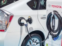 Toyota electric car batteries