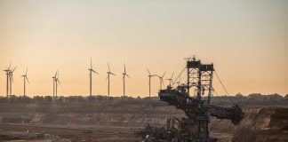 critical raw materials extraction