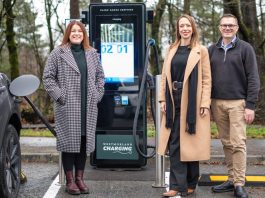 Hydrogen-powered EV charging station at Cairn Lodge Services
