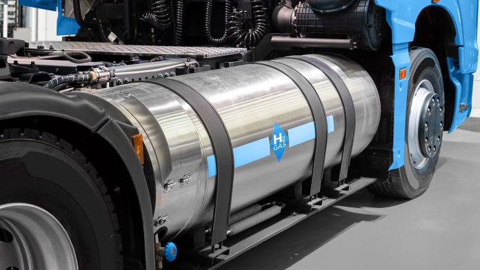 large-scale fuel cells, heavy transport