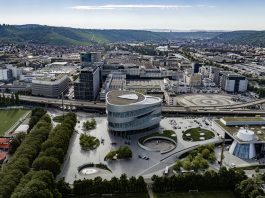 Mercedes-Benz eCampus