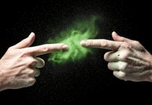 The touch of germs: Contaminated surfaces and their risk of infection