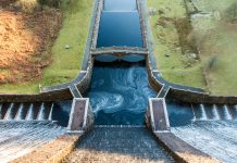UK water companies pledge to clean up the environment UK water