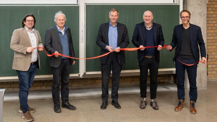 KIT opens advanced quantum network test facility