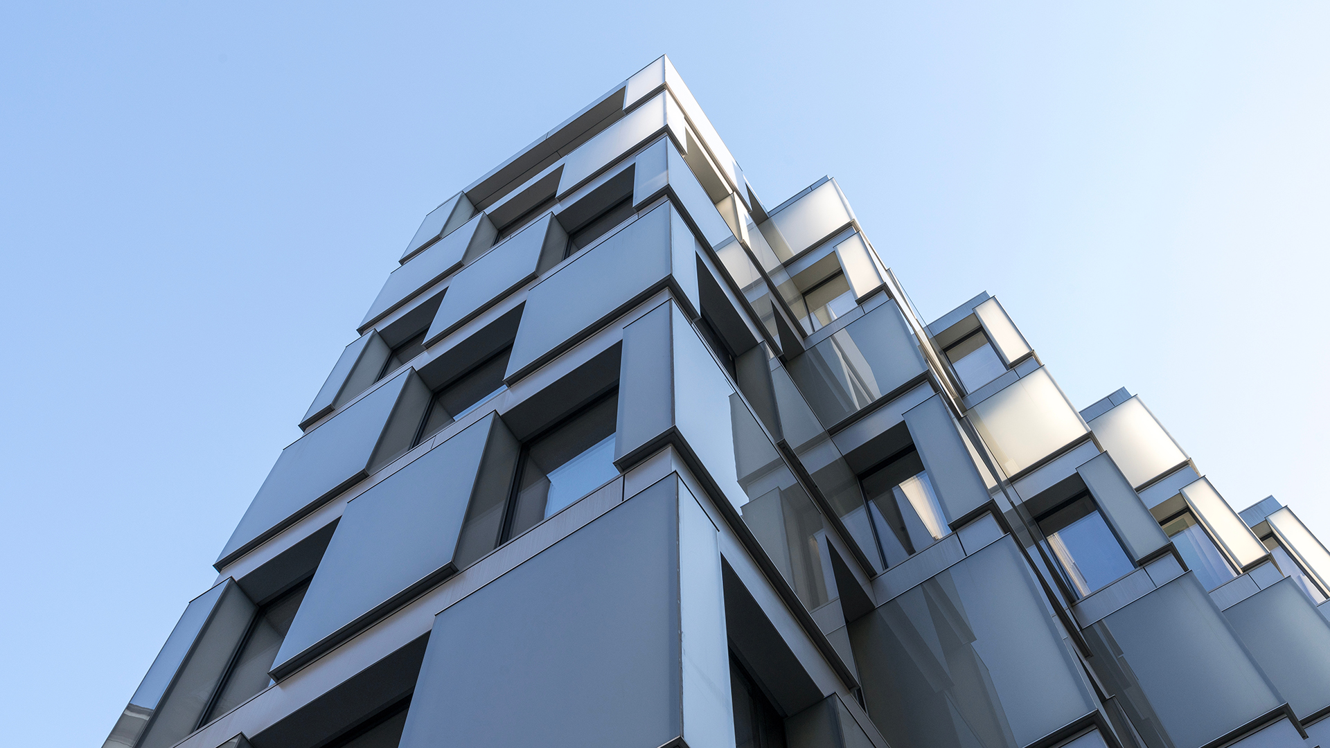 Transforming building energy data into actionable intelligence: The MODERATE open data platform